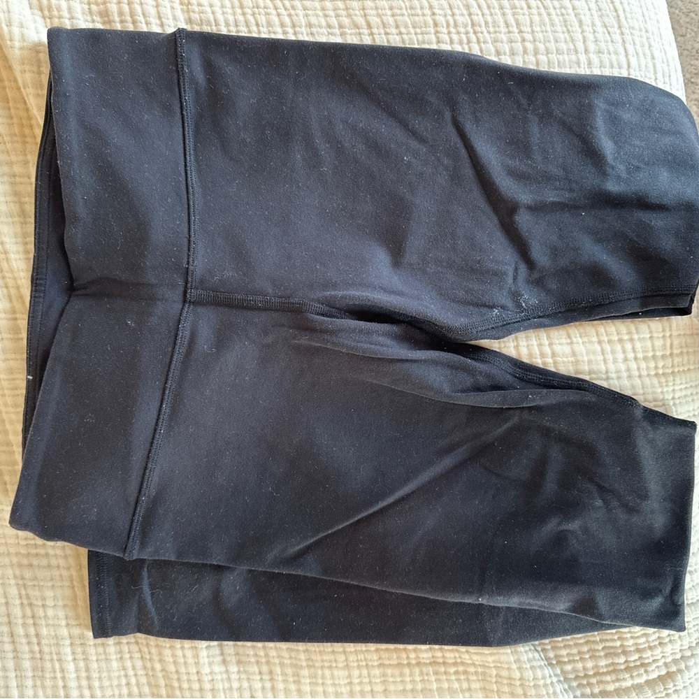 Alo Black Leggings